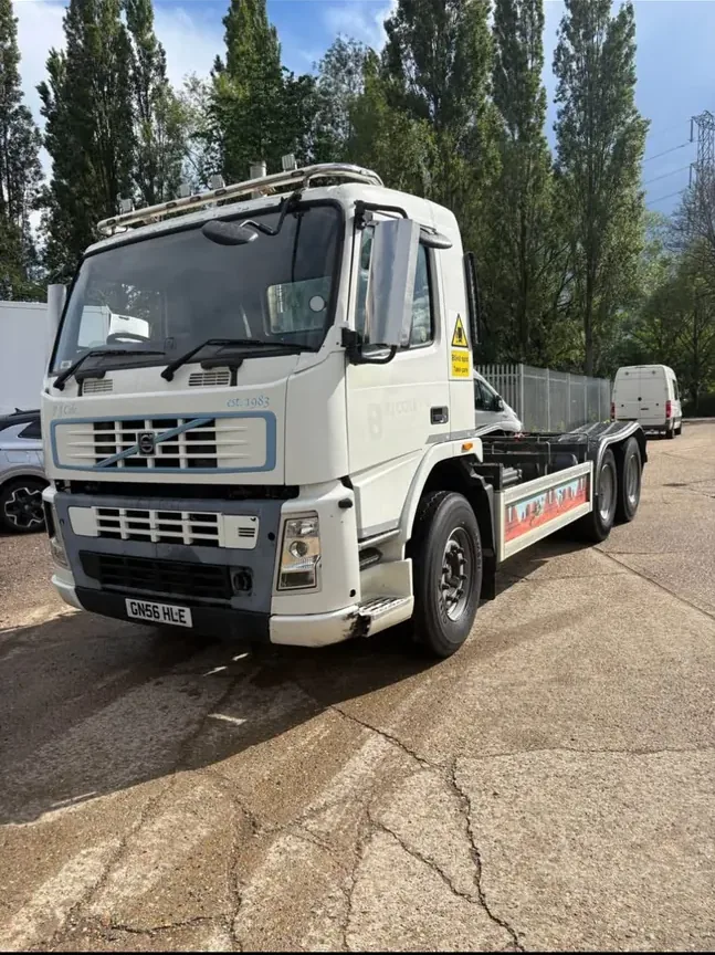 Volvo hooklift truck sourced by European Commercials
